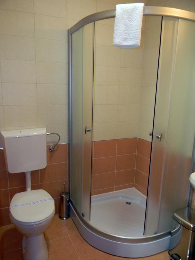 Stari Mlin Hotel Vrsac Luaran gambar