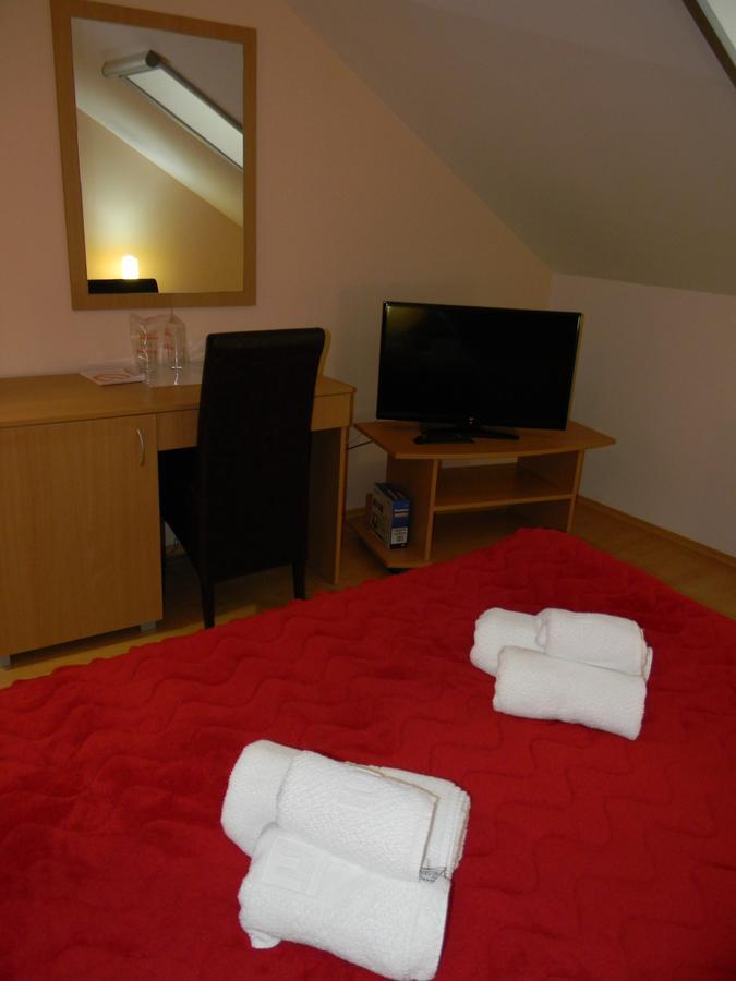 Stari Mlin Hotel Vrsac Luaran gambar