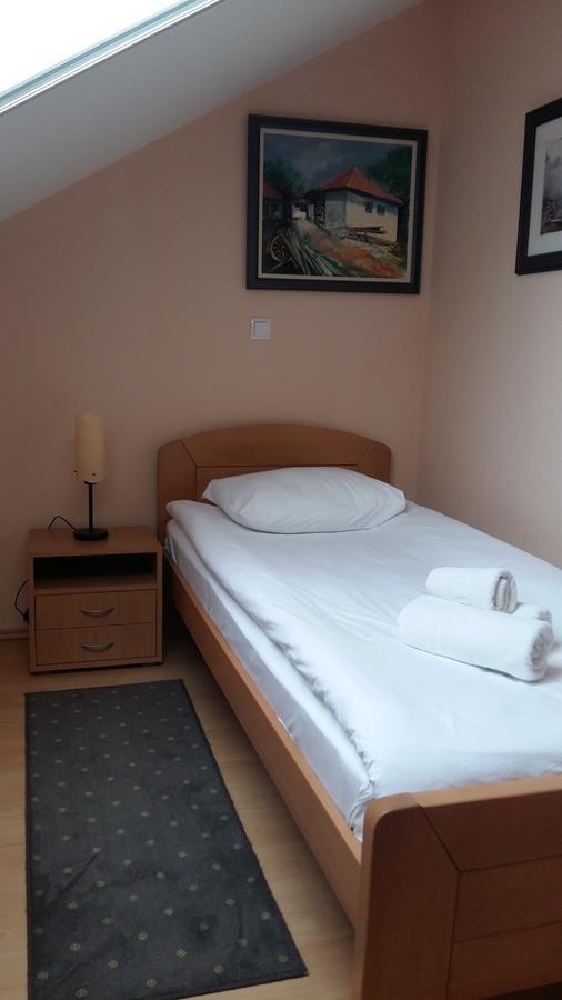 Stari Mlin Hotel Vrsac Luaran gambar
