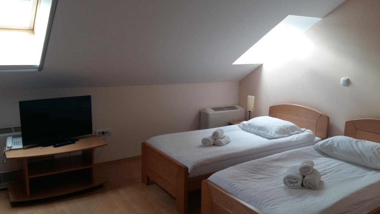 Stari Mlin Hotel Vrsac Luaran gambar