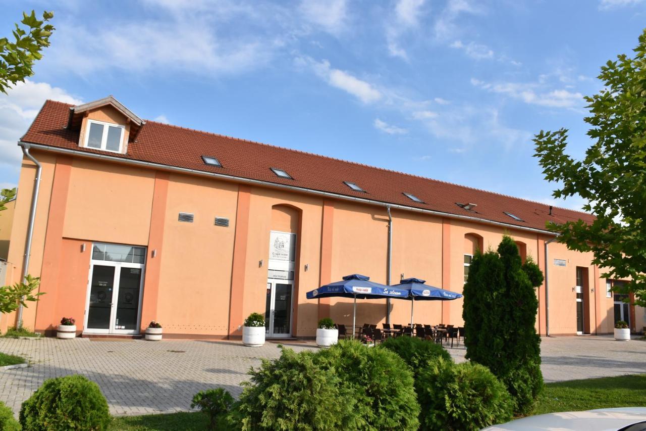 Stari Mlin Hotel Vrsac Luaran gambar